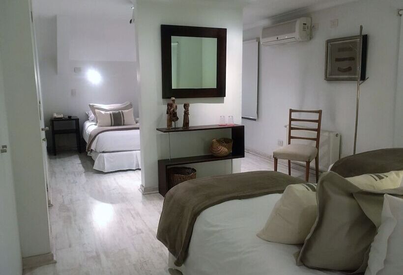 اتاق خانوادگی, Meridiano Sur Petit