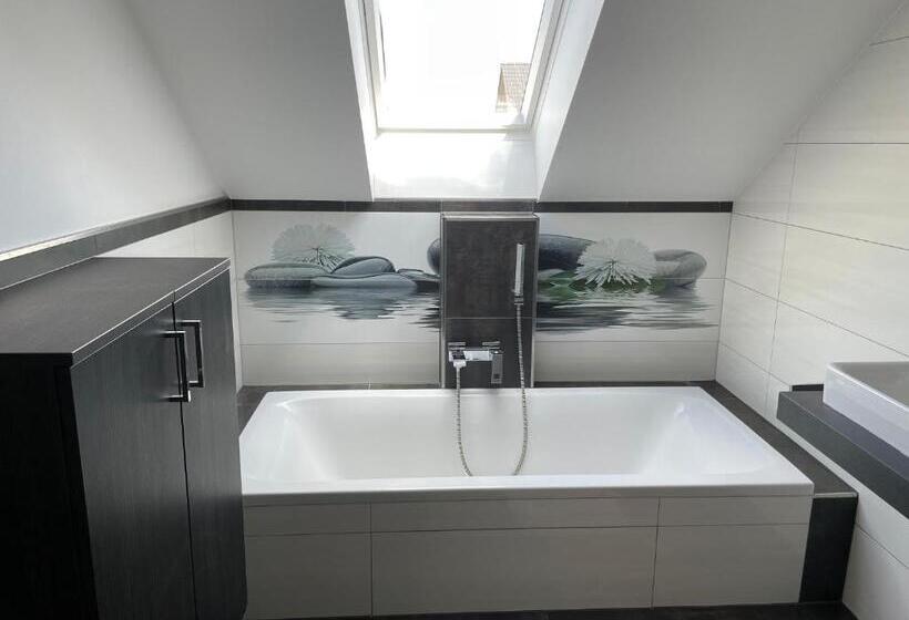 شقة غرفة نوم واحدة مزودة بشُرفة, Narnhoferwirt