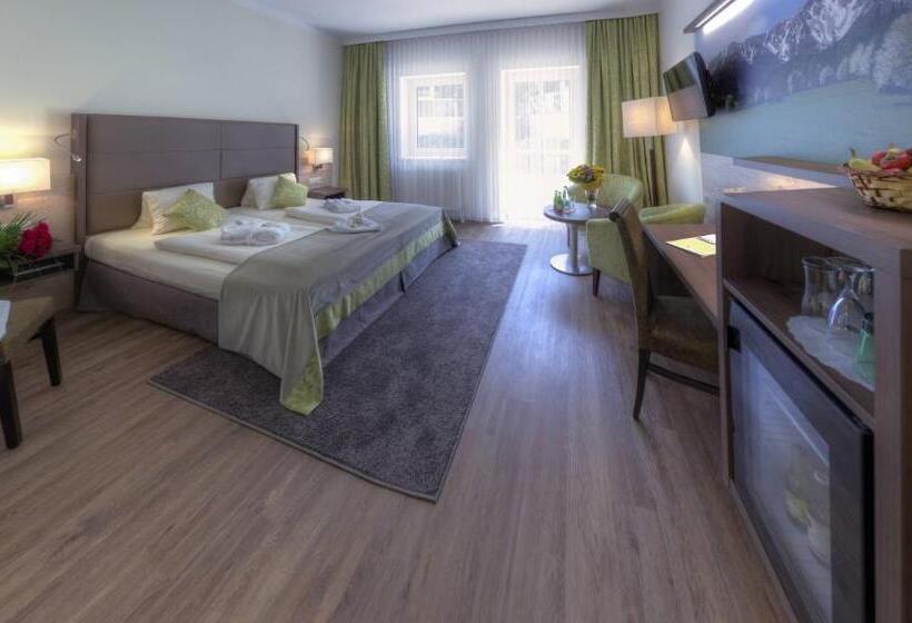 高级大房间, Schneeberghof