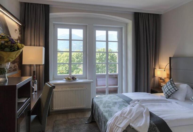 Классический Номер, Schneeberghof