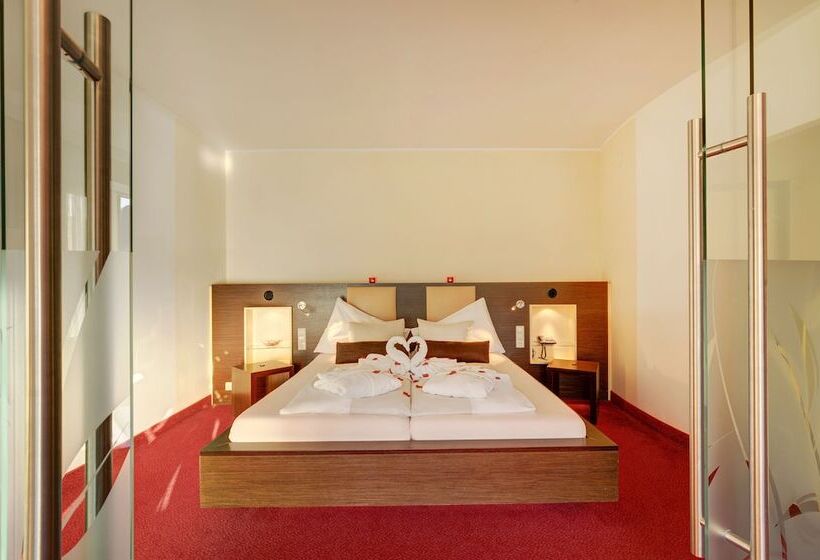 小型套房, Schneeberghof