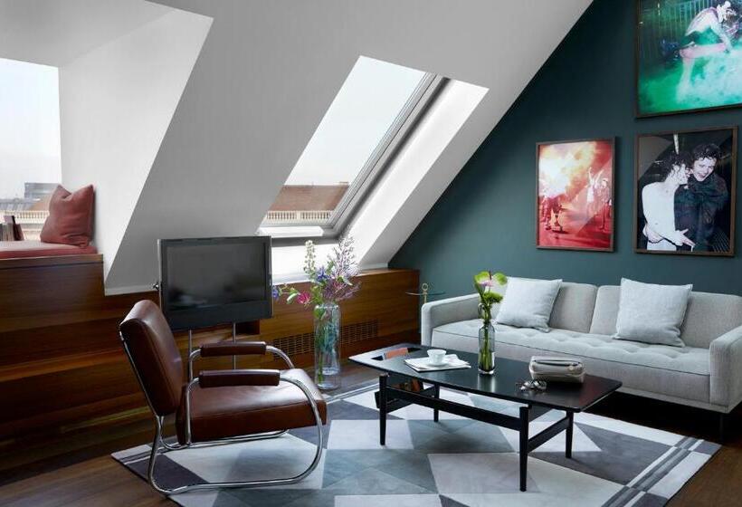 复式套房, The Guesthouse Vienna
