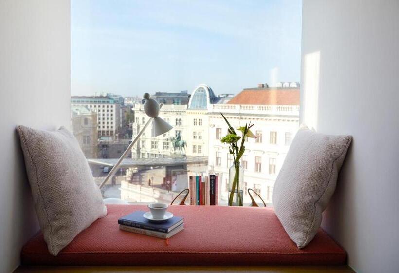 سوییت دوبلکس, The Guesthouse Vienna