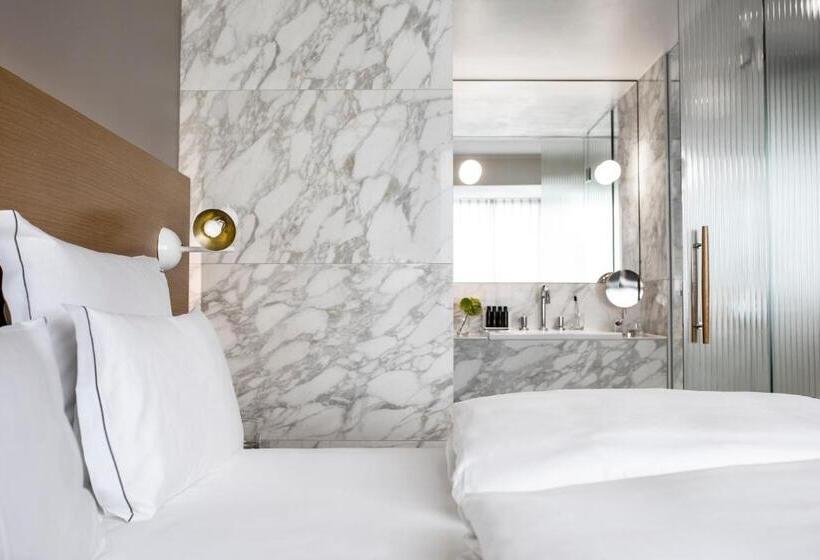 高级内部房间, The Guesthouse Vienna