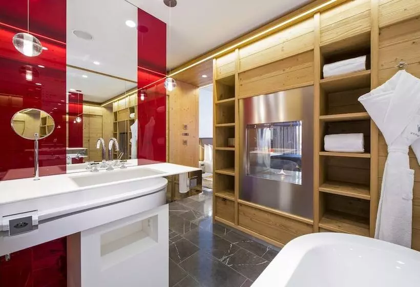 اتاق استاندارد با تخت دوبل و چشمانداز, W Verbier