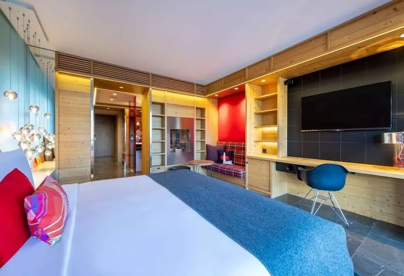 اتاق استاندارد با تخت دوبل و چشمانداز, W Verbier