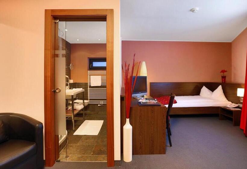 اتاق استاندارد یک نفره, Josl Mountain Lounging Hotel   Adults Only!