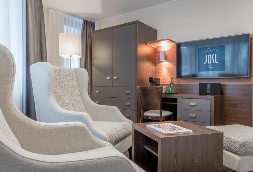 سوئیت کلاسیک, Josl Mountain Lounging Hotel   Adults Only!