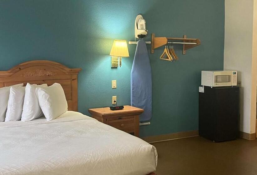 Трехместный Номер Deluxe, Motel 6 Portland, In