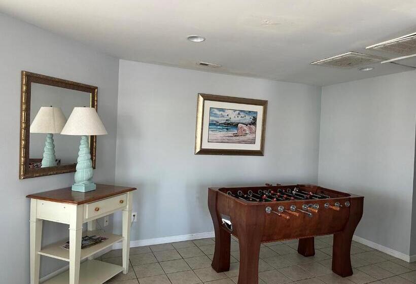 Апартаменты 2 Спальни, Pirates Cove