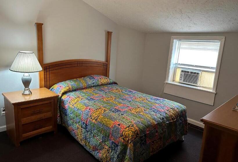 Номер Economy, Pirates Cove