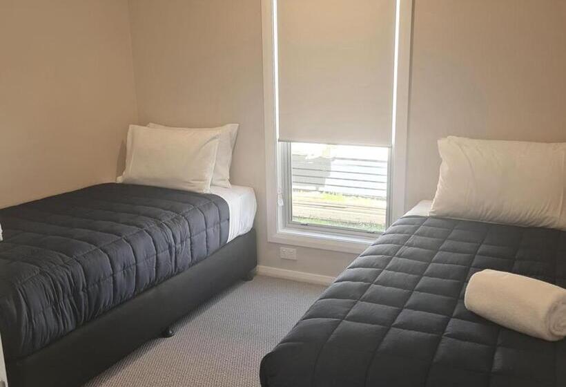 فيلا غرفتين نوم, Lakeside Forster Holiday Park And Village