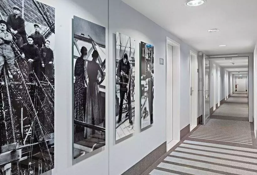 スタンダードシングルルーム, Hey Lou Hotel Friedrichshafen