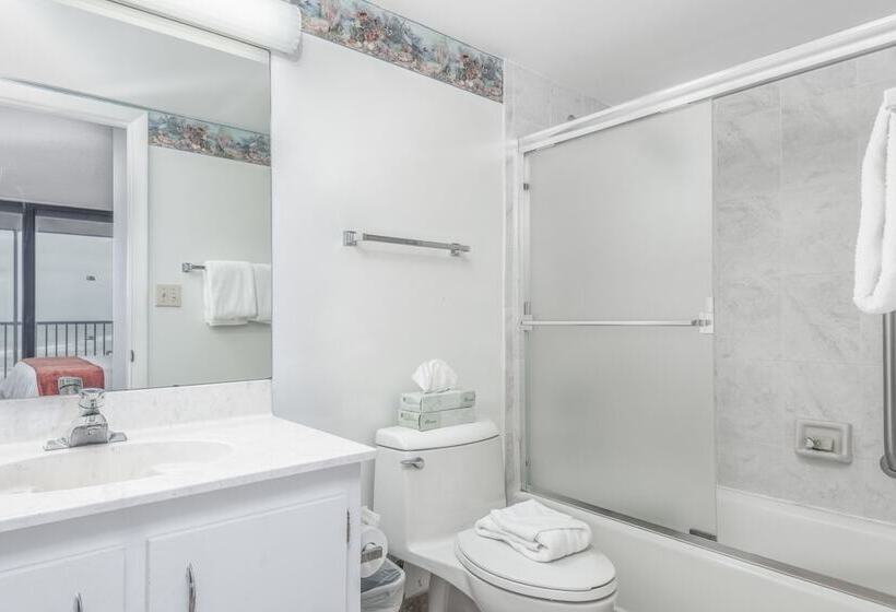 דירת 2 חדרי שינה בצד עם נוף לים, Turtle Reef Club