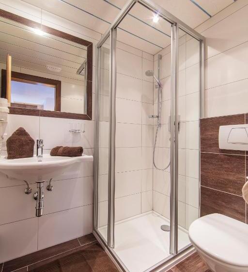 דירת שני חדרים, Vizensn Living