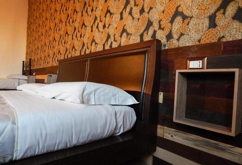 디럭스 패밀리 룸, Camurria