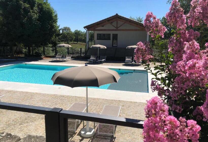 غرفة قياسية, Domaine De Monplaisir