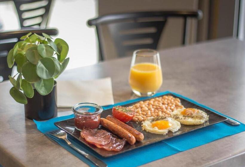 4인용 스탠다드 룸, Les Chambres Touristique Juléa