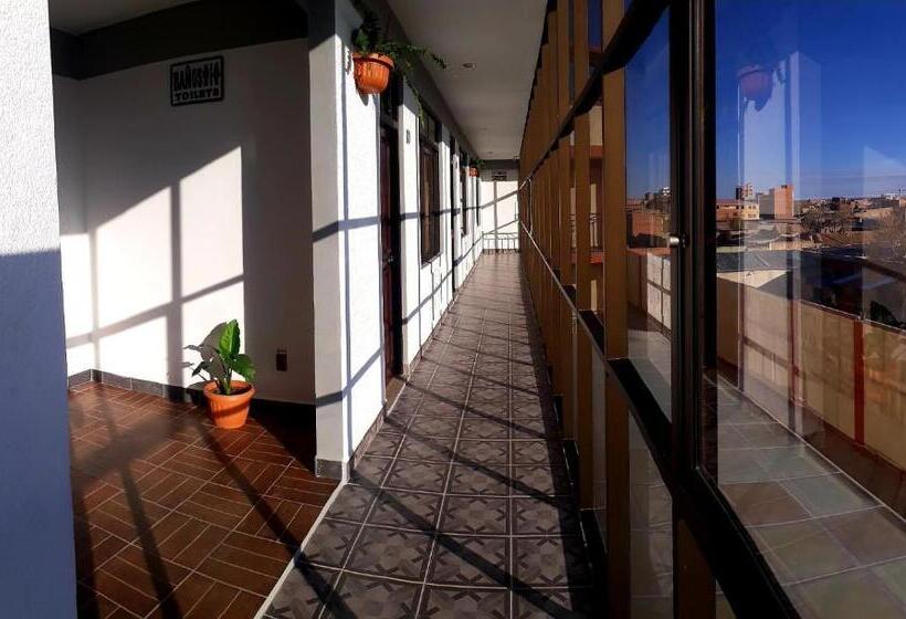 اتاق استاندارد با 2 تخت دوبل, Cesare