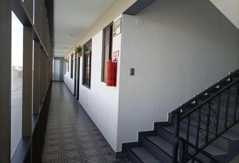 اتاق استاندارد سه نفره, Cesare