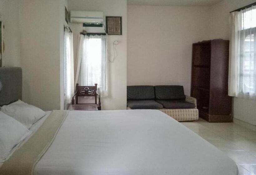 غرفة سوبيريور, Daton House Near Bali Zoo Ubud Mitra Reddoorz