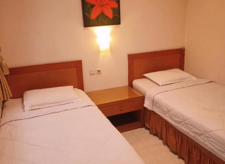 חדר סופריור, Flamboyan