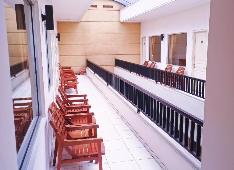 חדר סופריור עם מיטת קינג, Flamboyan