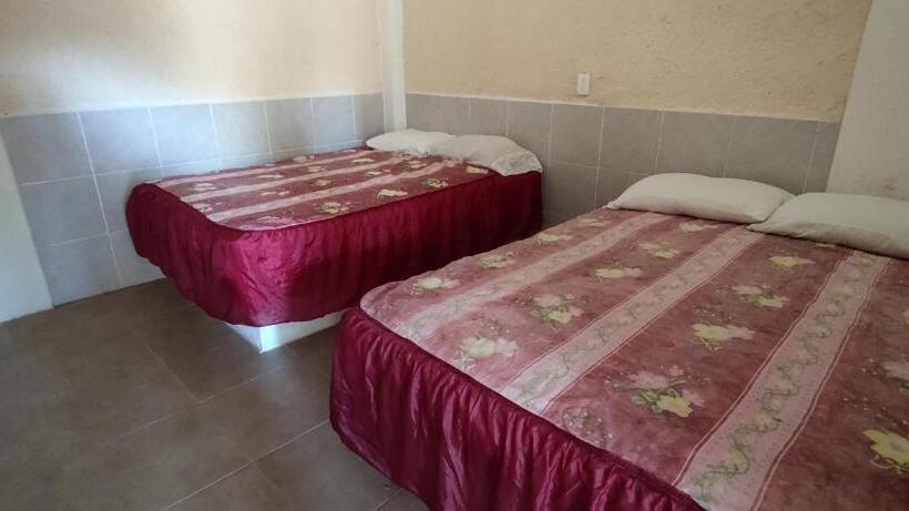 패밀리 룸, Las Cúpulas