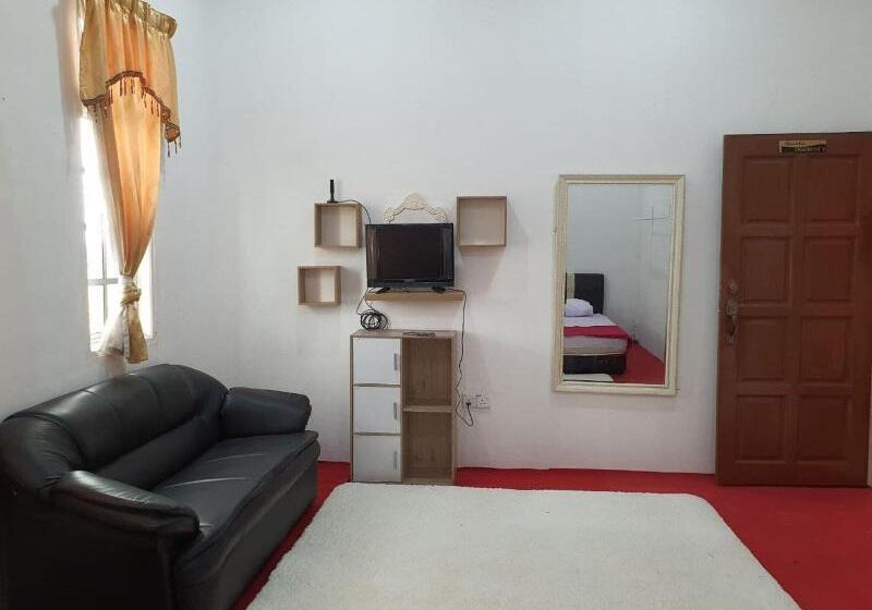 חדר דלוקס לשלושה, Oyo 90404  Z Dirgahayu 313