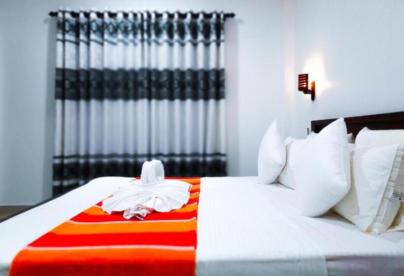 Deluxe room with river view, Scenery River Star