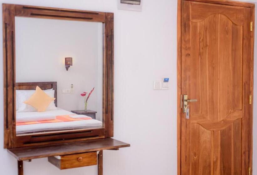 Deluxe room with river view, Scenery River Star