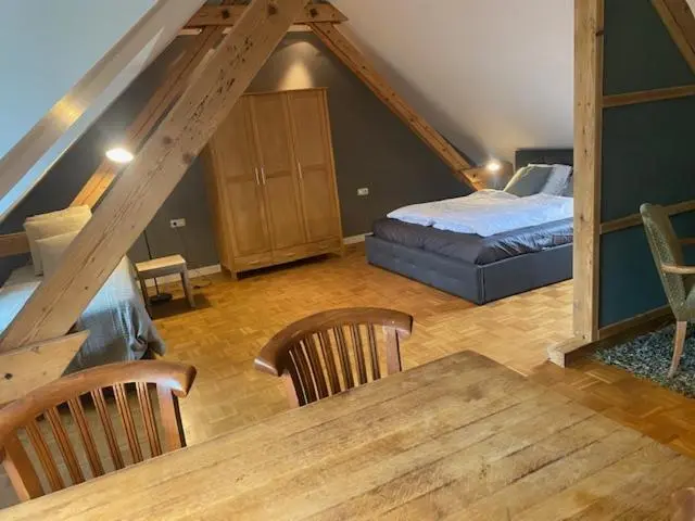 デラックススタジオ, Die Strumpffabrik   Guesthouse