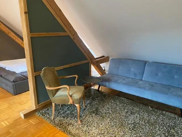 デラックススタジオ, Die Strumpffabrik   Guesthouse