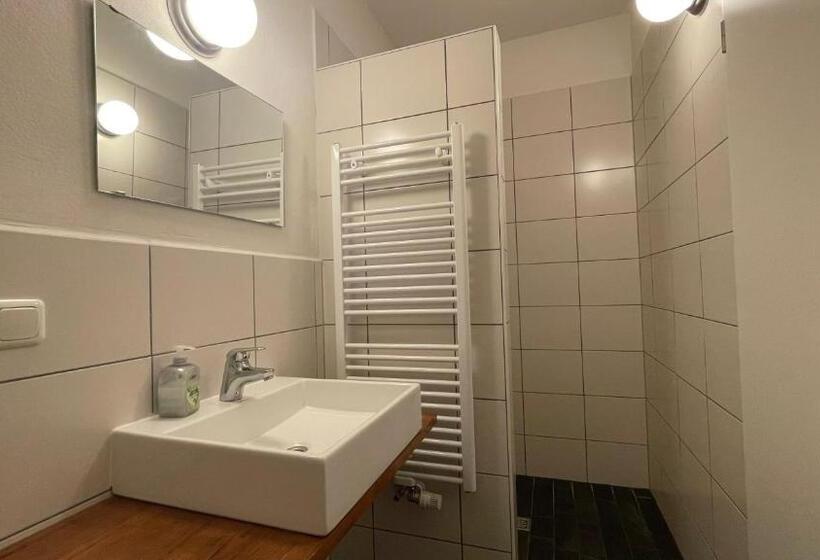 Номер Стандарт Трехместный, Die Strumpffabrik   Guesthouse