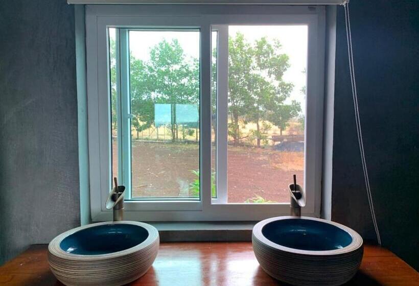 장애인을 위한 스탠다드 룸, Sumeru