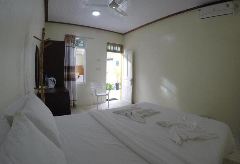 اتاق لوکس, Konut By Thakuru