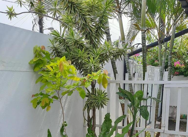 Студия Стандарт Вид на Море, La Vira Beach Villa