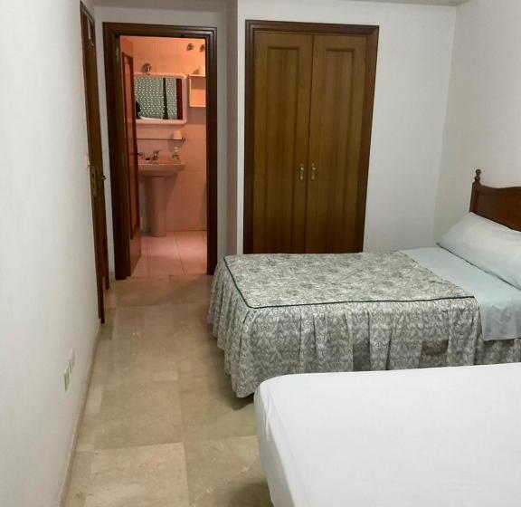 اتاق استاندارد, Residencia Universidad