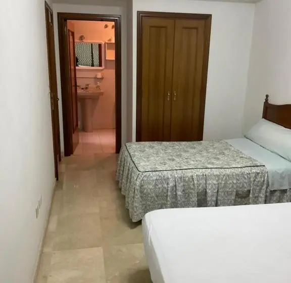 اتاق استاندارد, Residencia Universidad