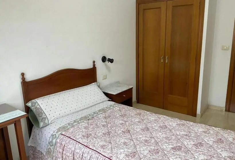 اتاق استاندارد یک نفره, Residencia Universidad