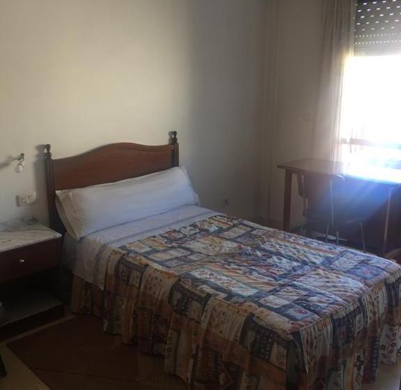 اتاق استاندارد یک نفره, Residencia Universidad