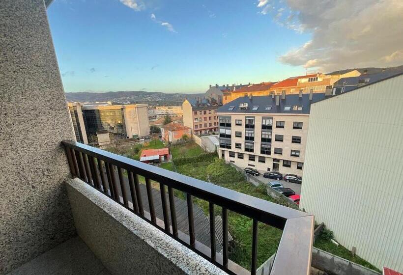 اتاق لوکس, Residencia Universidad