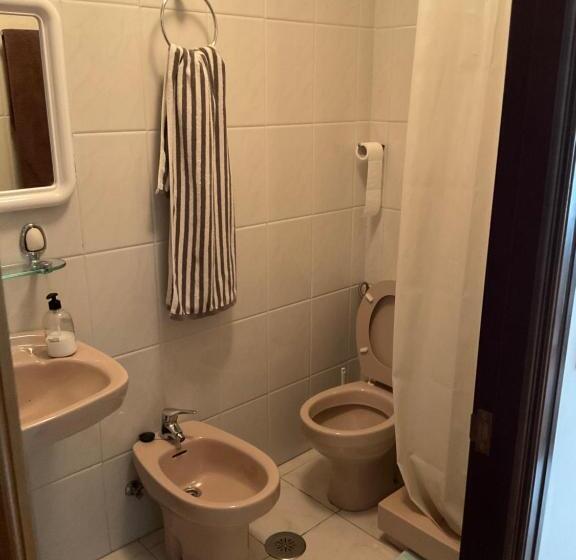 اتاق استاندارد, Residencia Universidad