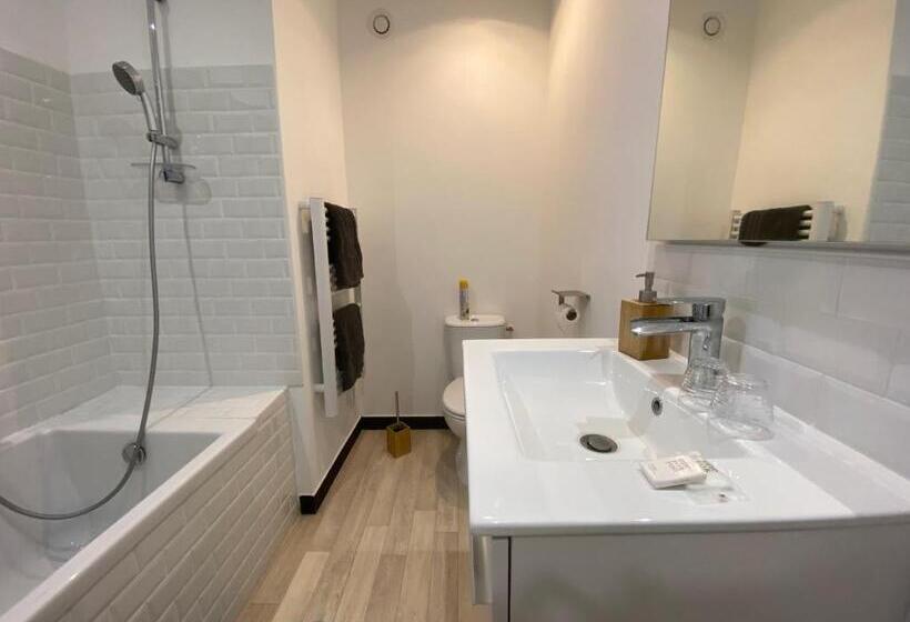 Номер Стандарт, Chambre & Salle De Bain Privée   Lv 33