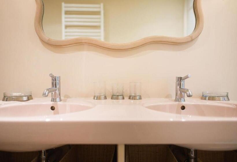 Люкс 2 Спальни, Château Armand Heitz Domaine Armand Heitz