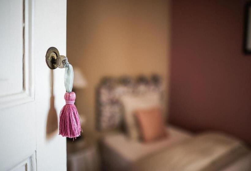 Номер Стандарт, Château Armand Heitz Domaine Armand Heitz