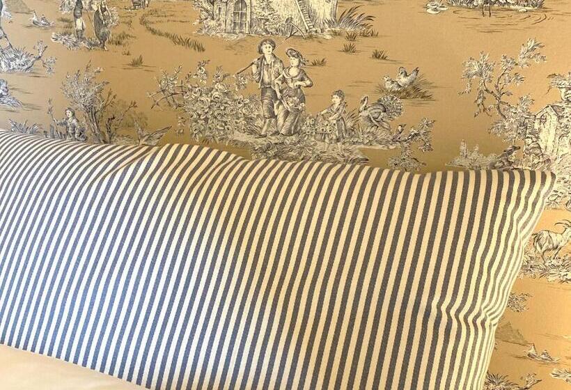 غرفة قياسية مطلّة علي البحيرة, Villa Lina