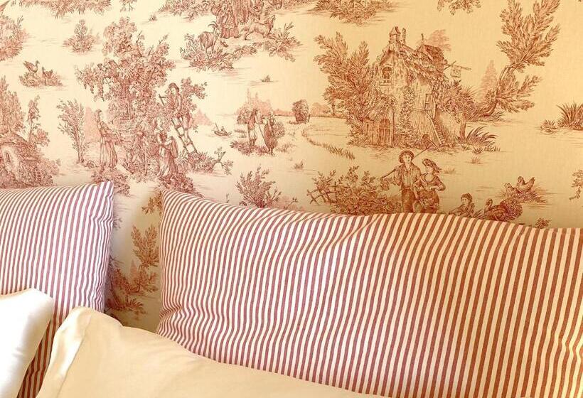 غرفة قياسية مطلّة علي البحيرة, Villa Lina