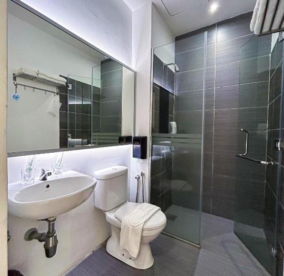 غرفة سوبيريور, Cel