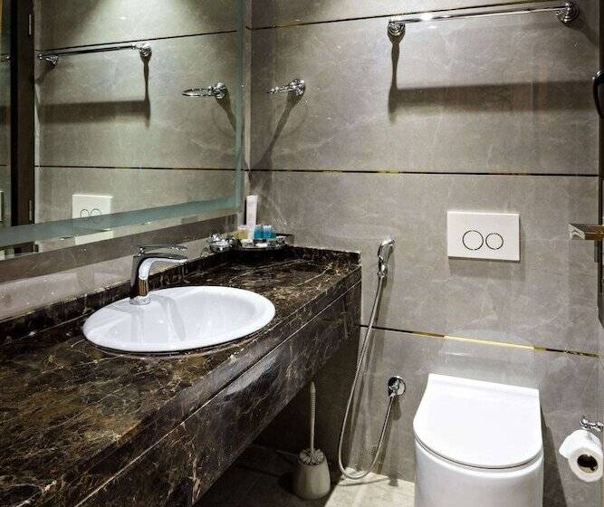 سوییت خانوادگی, Mirnian